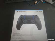 Sony DualSense manette PS5 noire et blanche neuve