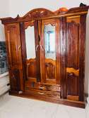 ARMOIRE 4 PORTES À VENDRE