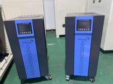 Régulateur de tension triphasée 60kva +/-20%
