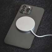 Chargeur IPhone sans fil MagSafe MHXH3AM/A A2140 - 20W