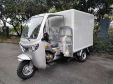 Tricycles isothermes