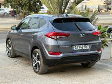 Hyundai Tucsson
