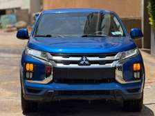 Mitsubishi Outlander  2020