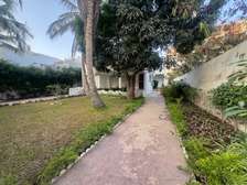 Villa à Louer à Mermoz Sotrac derrière El Tonn