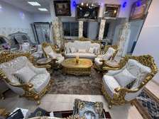 SALON ROYAL Beige 10 Places