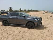 Location Pick-up Hillux automatique Full options