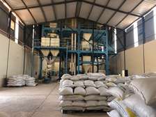 Machine fabrication aliments poulier et betail