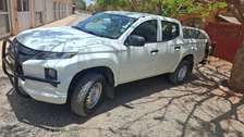 Mitsubishi L200 double cabine 2020