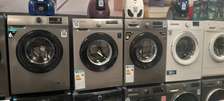 Lave-linge 9kg inox écoénergétique A++ design moderne