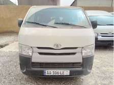 LOCATION TOYOTA HIACE 2022