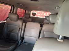 Hyundai Starex 12 places