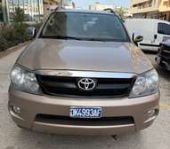 Toyota Fortuner 2008