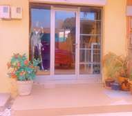 Salon ou boutique à louer à Sicap liberté 1