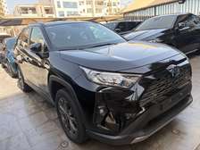 Toyota RAV4 hybride SUV 2022