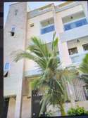 Villa R+2 TF a vendre a Sicap Baobab