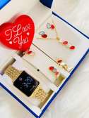 Coffret plaqué montre,bracelet,bague,chaine,boucle d'oreille