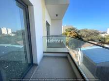 Appartement à louer au Point E