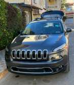 Jeep Cherokee Limited full options 2017 4 cylinder