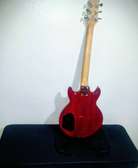 Guitare électrique rouge manche bois clair