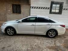 Hyundai sonata 2011