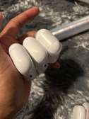 AirPods 4 ANC