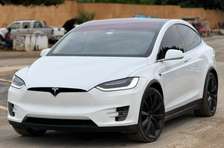 Tesla x75D