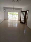 villa louer mermoz
