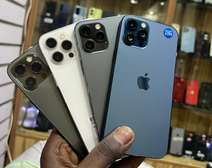 IPhone 12 pro max 256go venant