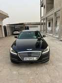 Hyundai Genesis 3.8L V6 Noir Berline Spacieuse