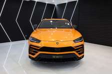 Lamborghini urus 2021