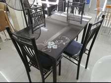 Table à Manger 4 Chaises