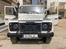 Land Rover Defender 110