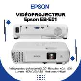 Vidéo-projecteur Epson EB-E01