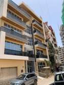 Immeuble R+4  a louer a cite keur gorgui