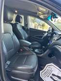 Je vend ma Hyundai santafe 2016 automatic essence