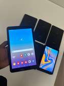 Tablette Samsung TAB A-18 sim carte