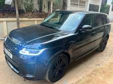Range rover sport supercharged V6 essence Black Édition