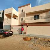 VILLA D'ANGLE R+1 NEUVE ALMADIE 2