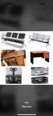bureau secrétaire avec chaise roulante