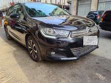 LOCATION  CITROEN C4 2018 DIESEL / MANUELLE