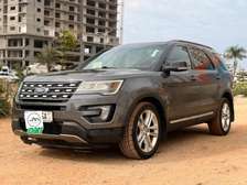 Location Ford Explorer