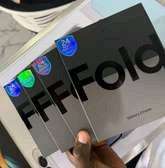 Samsung fold 4 256go scelle