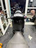 Beverly, Tureur, moteur 250 CC année 2014, venant avec Cmc