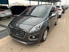 Peugeot 3008 diesel 2017 boîte auto intérieur cuir blanc