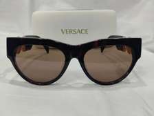 lunettes soleil femme chic et classique