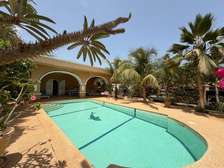 Belle Villa avec piscine a Somone