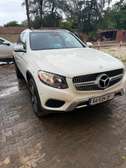 Mercedes GLC 300 année 2017 Full options