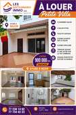 À LOUER – Une Petite Villa R+1 à Ngor