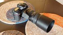 Appareil photo NIKON D500 avec téléobjectif NIKON 80-400mm