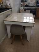 A vendre table a manger